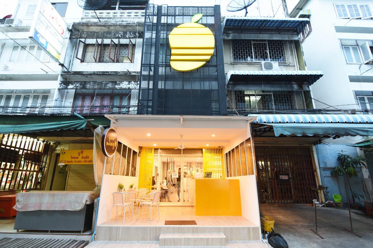 Yellow Mango Hostel Bangkok Exterior foto